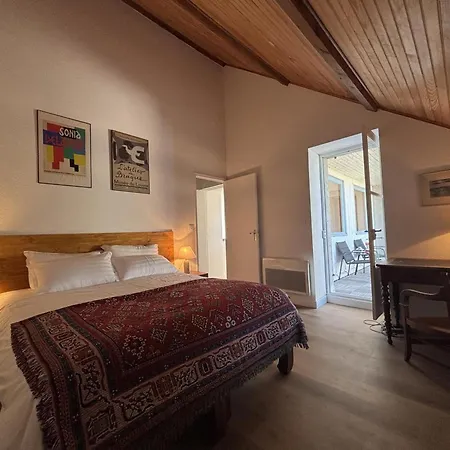 Maison Avec Animaux Admis - 10 Pers. - Fr-1-489-643 * Arronnes